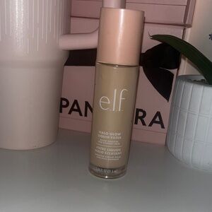 Used Once Halo Glow Liquid Filter - shade 00